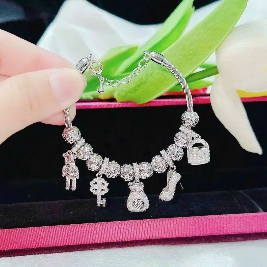 (xikim) vòng tay pan phối 5 charm dễ thương xinh xắn dành cho phụ nữ - kèm hộp