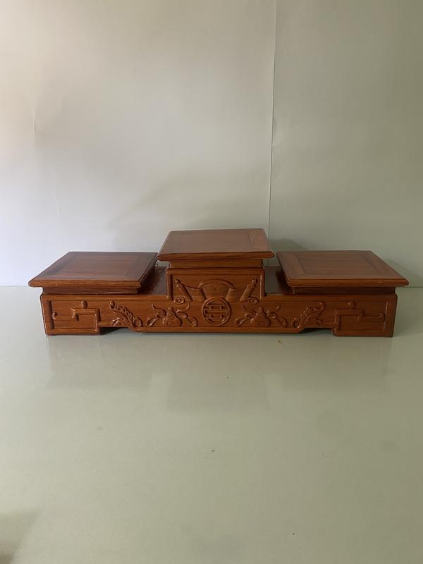 Tam cấp gỗ hương ,tam sơn kê tượng ,kê bát hương
