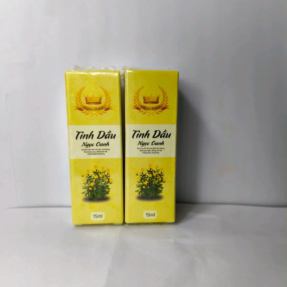 2 Chai Tinh Dầu Ngọc Oanh