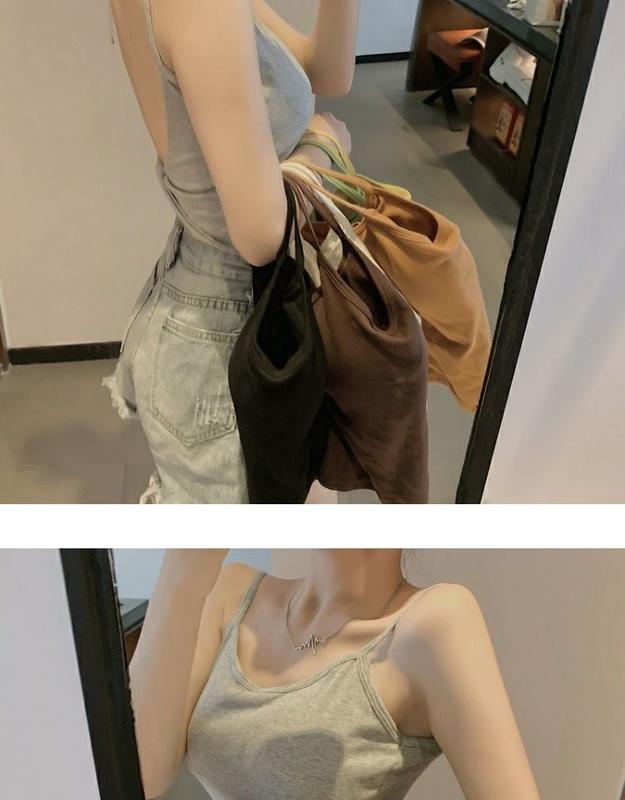 Product Introduction of Twisted Beauty Back Sling Vest Women's Summer Bottoming Shirt Outer Wear Inner Wear Backless Short Top 3