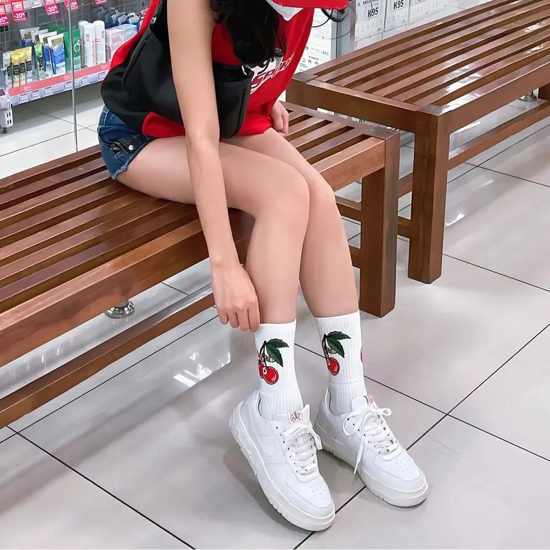 Cherry "BITE ME" SOCKS - Sự Lựa chọn số.1 của các chị em "KEO" - Sợi Nhập Khẩu, Mềm Mịn, Khô Thoáng, Siêu Bền 4