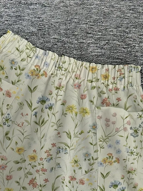 【Plus Size】 Floral Print Shorts, Casual Comfy Shorts for Summer, Women's Bottoms for Daily Wear 5