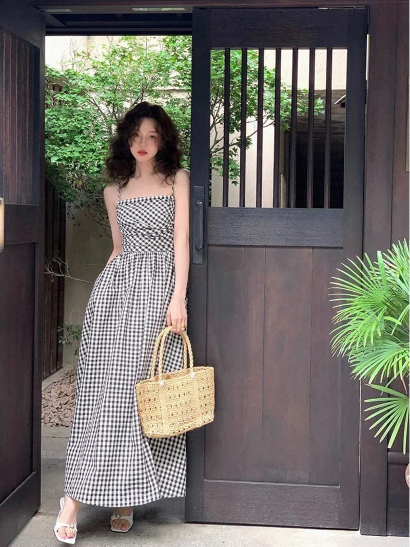 Product Introduction of Đầm Lưới Dây Cườm Cổ Rớt Vai Xòe Tà Siêu Sang Trọng Cho Chị Em, Đi Chơi - Đi Dự Tiệc Siêu Hot Hit, Xòe Tà Cách Tân Nhìn Là Mê Benzen Store Nữ Dress Women 5