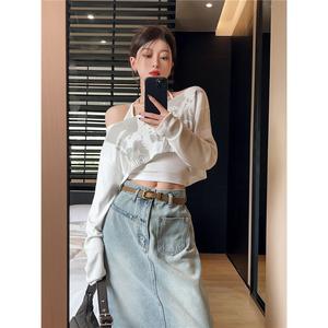 เสื้อปาดไหล่ สไตล์สาวฮอต สำหรับผู้หญิง ดีไซน์สวยเฉพาะ เหมาะสำหรับฤดูร้อนและฤดูใบไม้ร่วง ไม่ซ้ำใคร เก๋ไก๋ เชือกแขวนคอ สายสปาเก็ตตี้ เสื้อกั๊ก ชุดสองชิ้น y2k