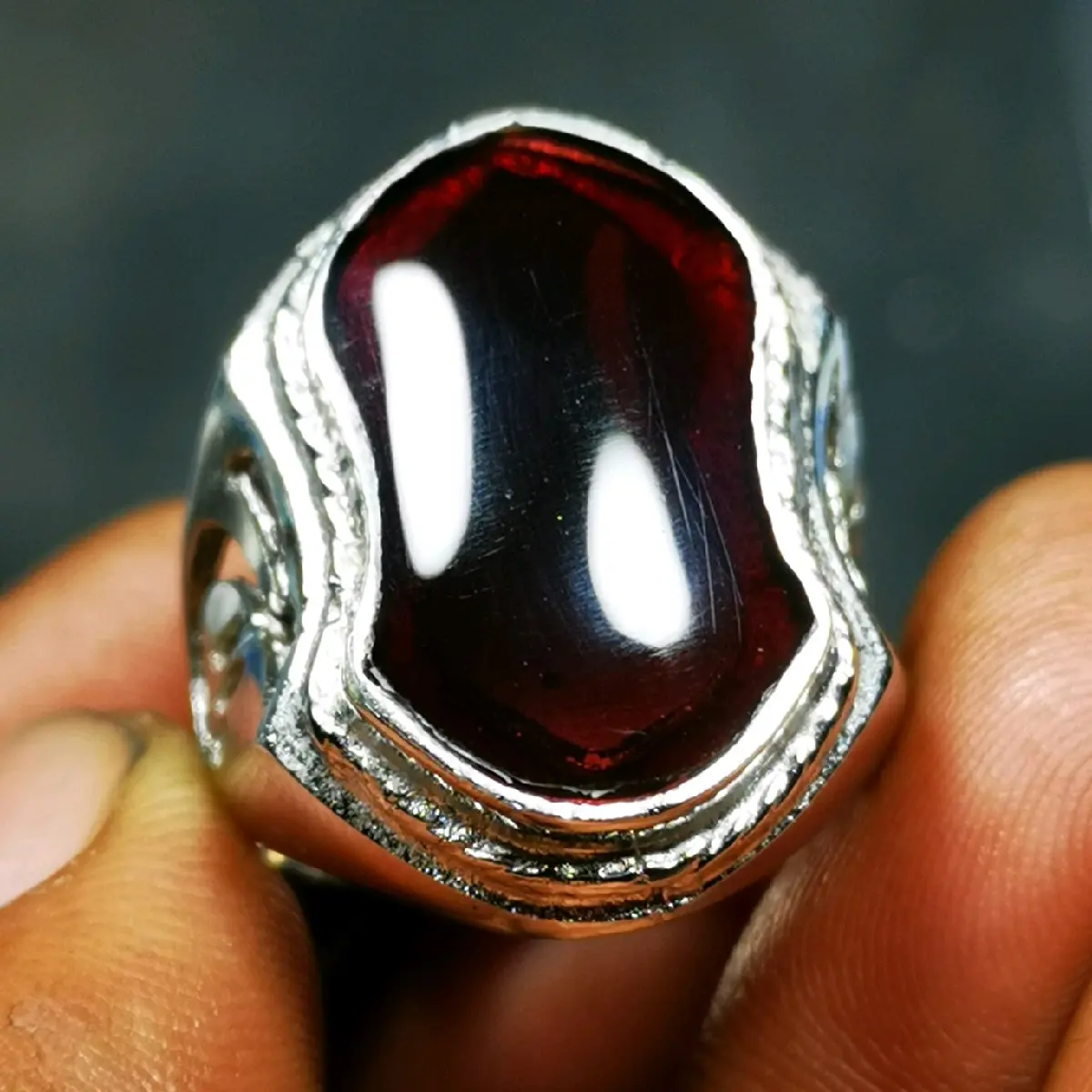 Batu Akik Yaman Wulung Tembus Alpaka Super Mewah - Dimensi 21x13x6 mm Est - Ring, Cincin, Jade
