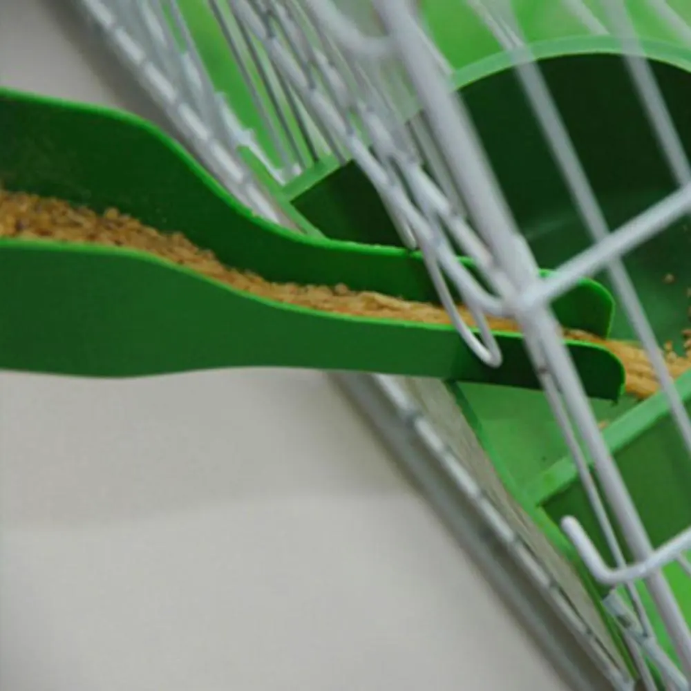 Bird Feeding Equipment Pet Water Drinker Food Feeder