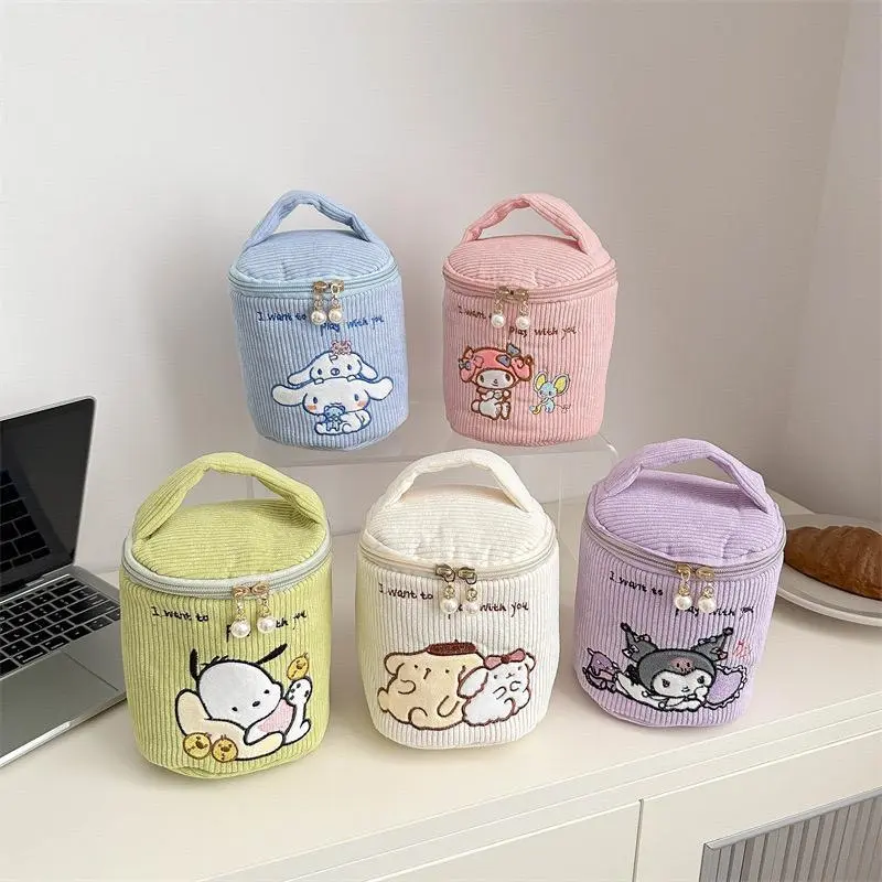 (NEW) TAS KOSMETIK LUCU/TAS EMBER/TAS SERBA GUNA/TAS PENYIMPANAN KARAKTER KUROMI,CINAMOROLL,MELODY 0