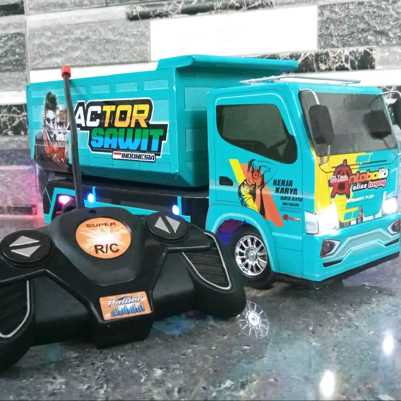 Truk Mainan anak remot control Miniatur dump truk Bak Lampu 1