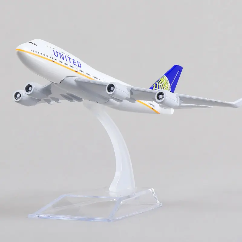 Boeing 747 Air United 1/400 Diecast Metal Airplane Model with Stand, Airlines Model Plane Alloy Display Collectible Model Kit for Aviation Enthusiast Gift 2