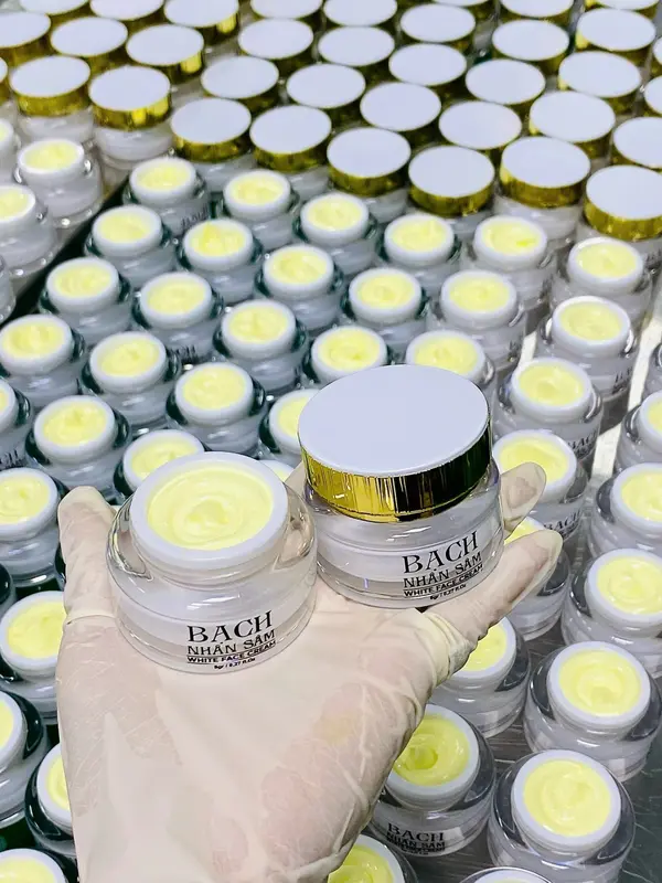 COMBO KEM FACE NGÀY và ĐÊM Sâm nám 8G ban đêm.Bạch nhân sâm 8G ban ngày TẶNG KÈM SERUM 4