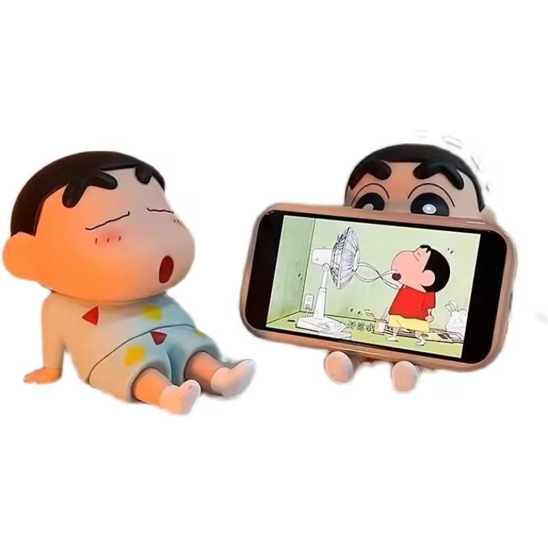 Product Introduction of Dudukan Ponsel Krayon Shin-chan Dekorasi Desktop Boneka Anime Tempat Telepon anime Jepang Figure Crayon Shinchan Phone Holder 23