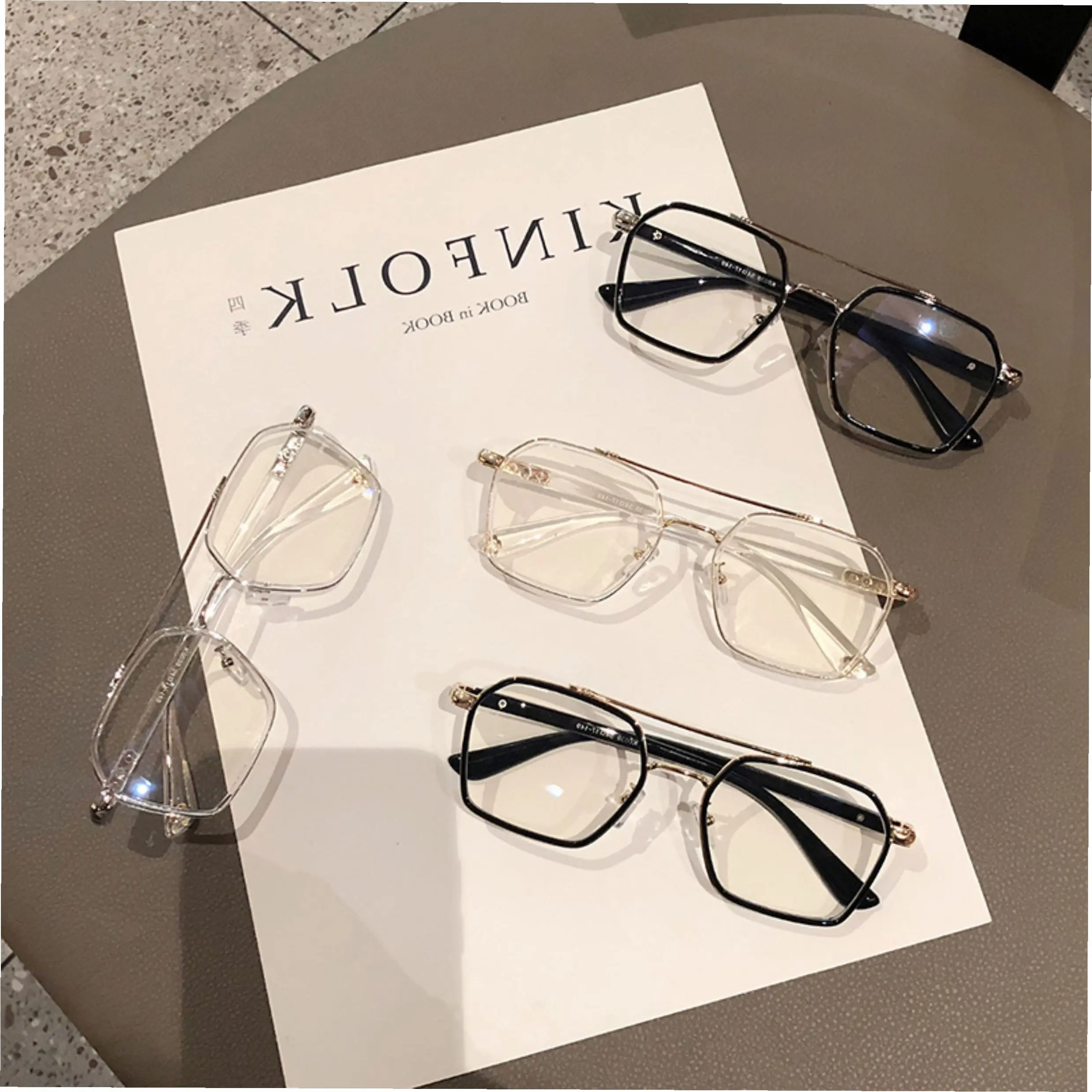 OPTIK MAMA -(BELI 1 GRATIS 1)Kacamata Mewah Pria Dan Wanita Kacamata Aviator Lensa Blueray Photocromic Bluecromic Kacamata Minus Kacamata Antiradiasi Frame Biru Frame Eyewear Glasses