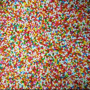 Spingkel gula butir rainbow Repack 100gram