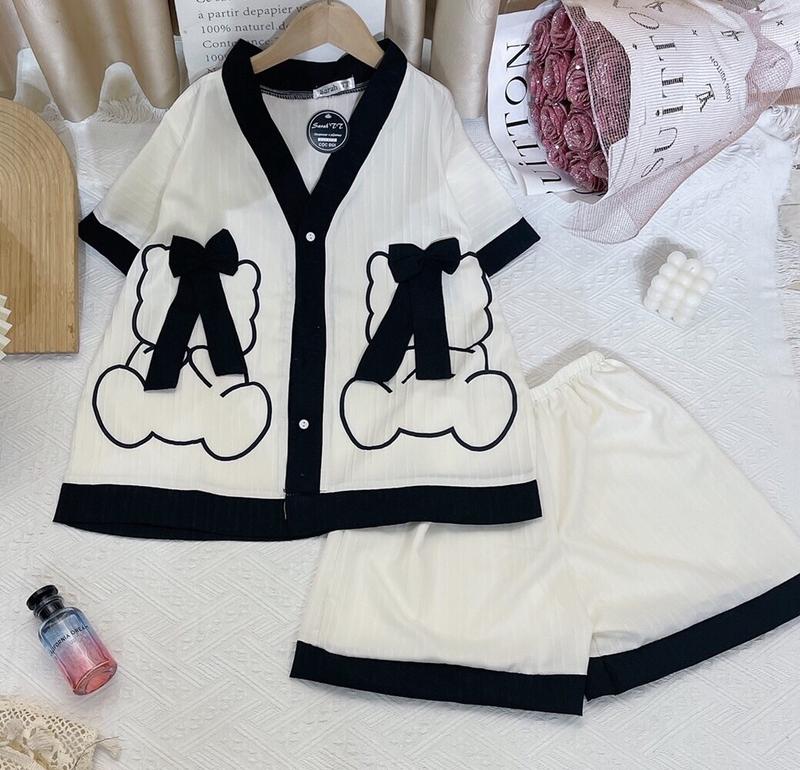 Product Introduction of Bộ gấu IN tay ngắn quần đùi (lẻ 1 bộ) chất vải đũi gân mùa hè size 40-60kg 4
