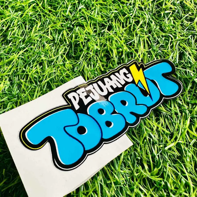 Sticker Pejuang Tobrut 10cm x 4cm: Vinyil Glossy & Hologram dengan Potongan Presisi 0