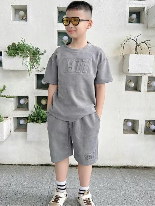    20-50 kg  Bộ Quần Áo Cộc Thể Thao Cho Bé Chất Liệu Da Lộn Cao Cấp Chũ Dập Nổi 3D Lịch Sự   huybeofashion   Chạy Bộ Sport Top 