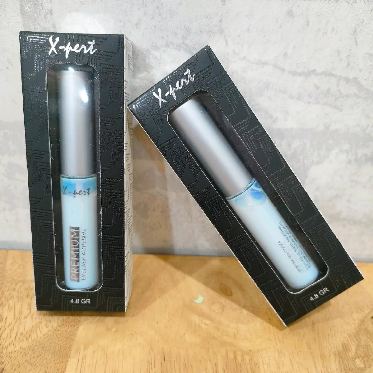 EXPERT - PREMIUM EYELASH ADHESIVE / LEM BULU MATA PALSU 4,8gr