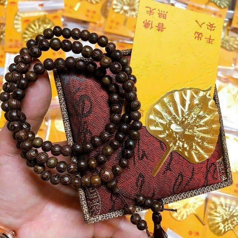 Vòng tay trầm hương 108 hạt kèm lá bồ đề may mắn cho chủ nhân vòng tay phụ kiện nam nữ thu hút tài lộc