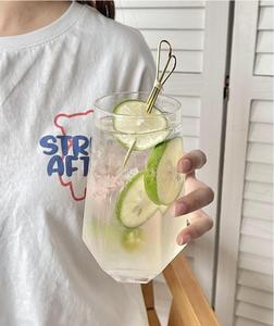 พร้อมสต็อกขายส่ง อิน ลมแก้วสแควร์น้ําเกาลัดแก้วบาร์ค็อกเทลแก้วน้ําผลไม้แก้วแก้วน้ําเครื่องดื่มแก้ว