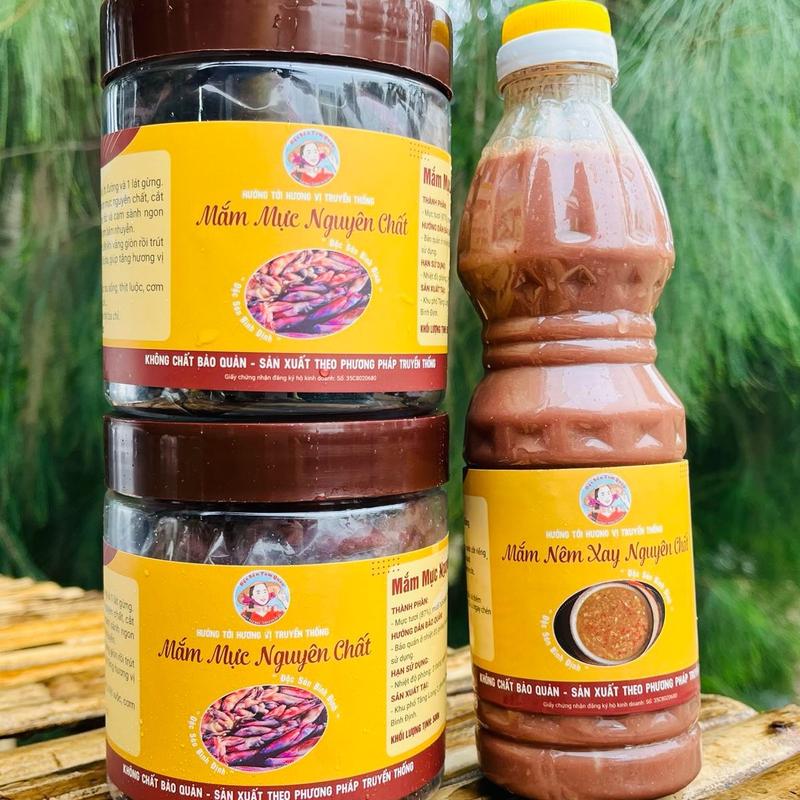 Combo 2 hủ mắm mực tặng chai mắm nêm xay thuộc cô ba