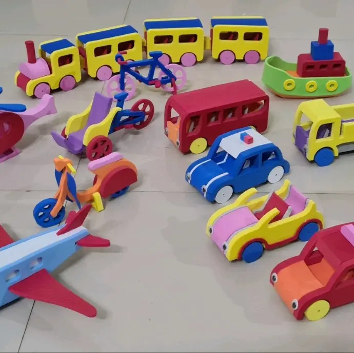 phương tiện giao thông bằng xốp bitis
