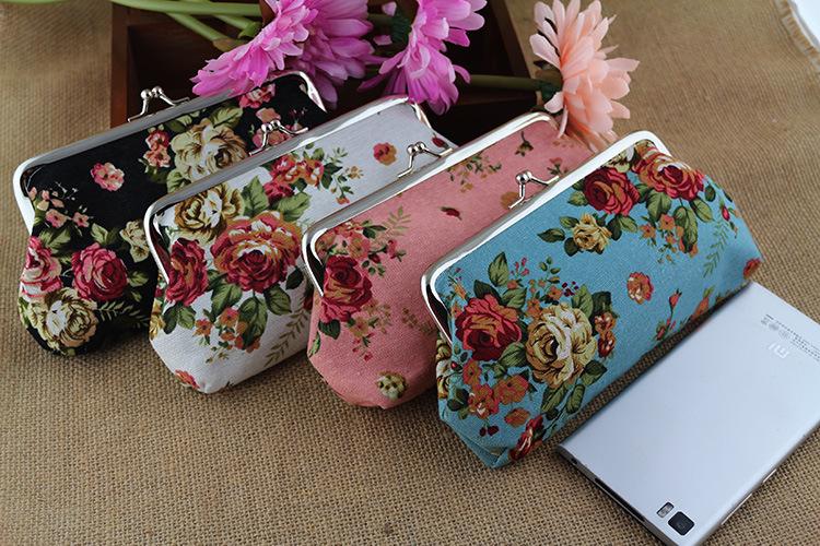 Product Introduction of Fabric Women's Wallet Long Rose Canvas Coin Purse Printed Clutch Student Pencil Case 5