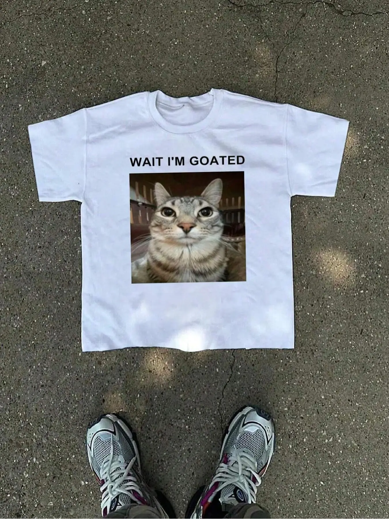Men's Cat & Letter Print Round Neck Tee, Regular Fit Street Fashion Casual Short Sleeve T-shirt for Daily Wear, Men's Top for Summer, Graphic Tees