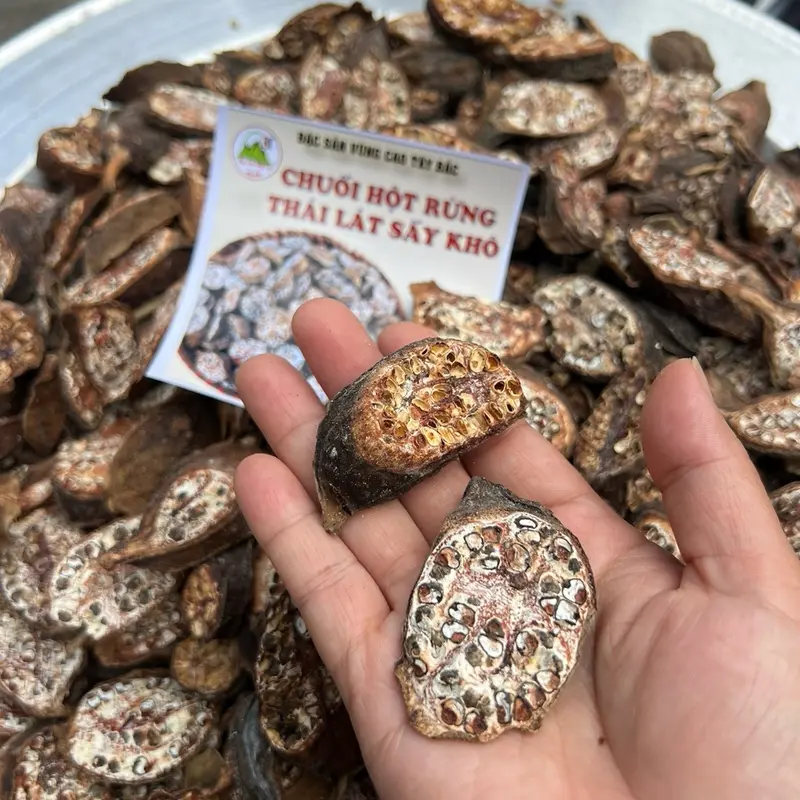 1 KG CHUỐI HỘT RỪNG CẢ VỎ THÁI LÁT KÈM LA HÁN QUẢ NGÂM TRÒN VỊ 3