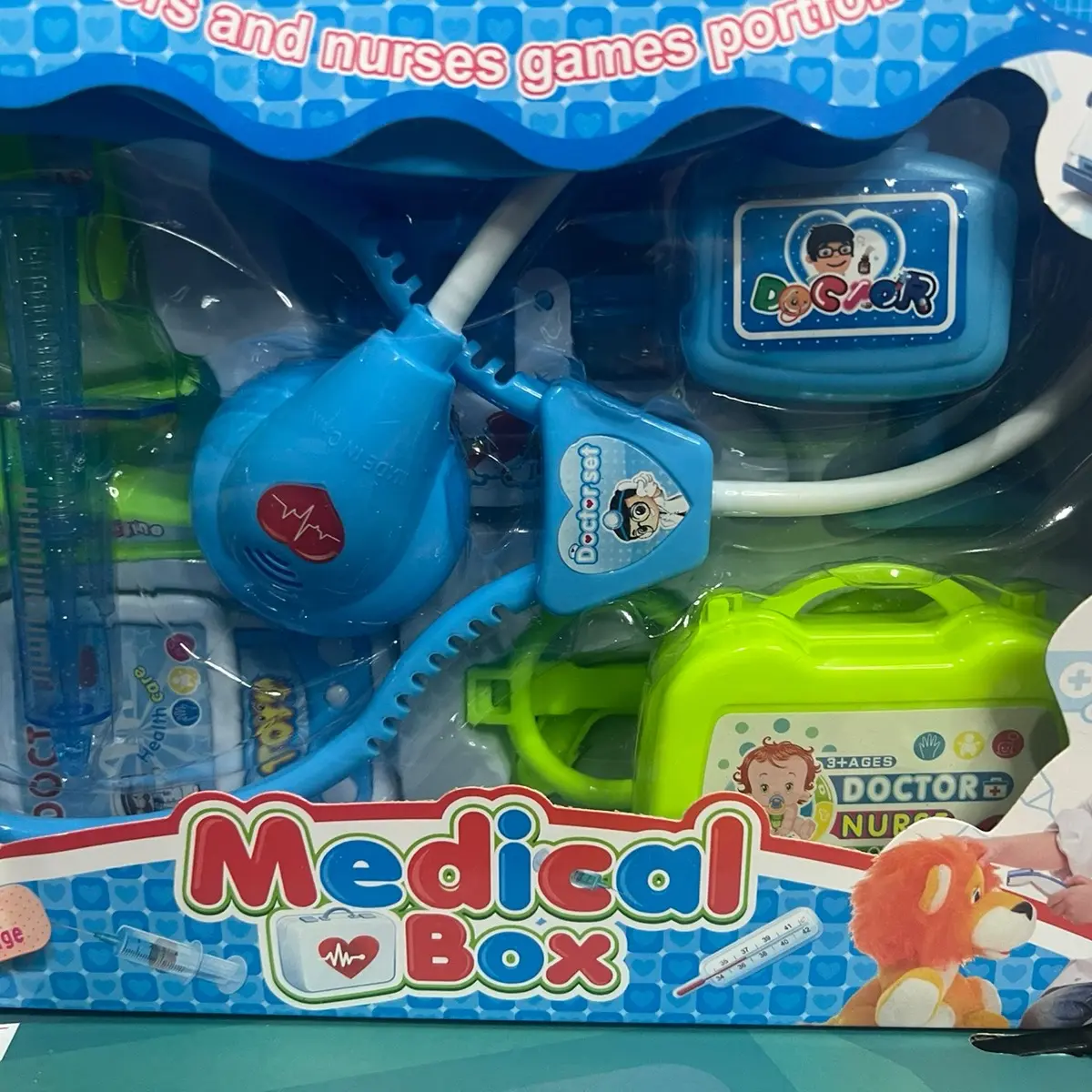 Hộp đồ chơi bác sĩ gồm 15 chi tiết bằng nhựa