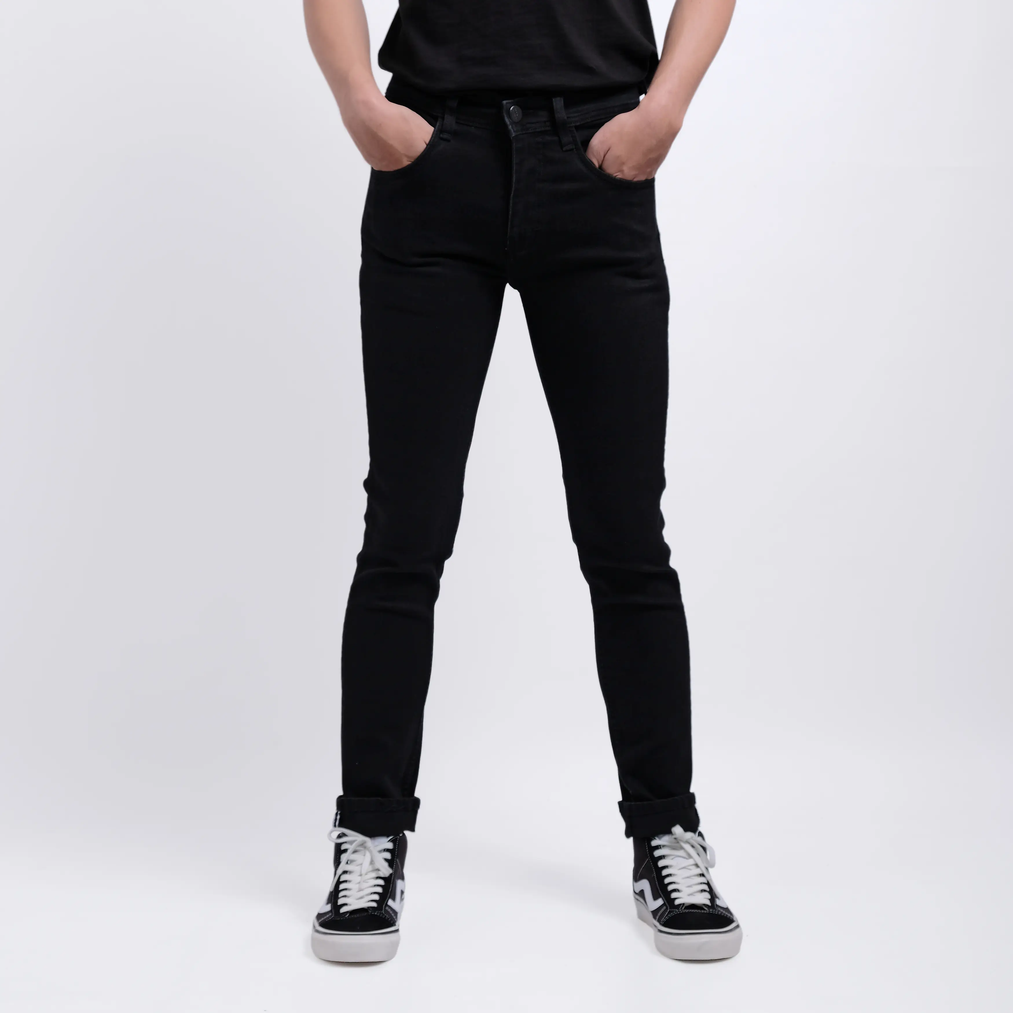 Rockmaker Celana Denim Selvedge Accent Z Black Slim Fit Jeans Pria