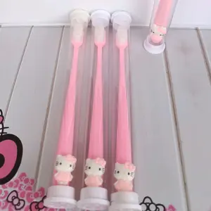 sikat gigi hellokitty