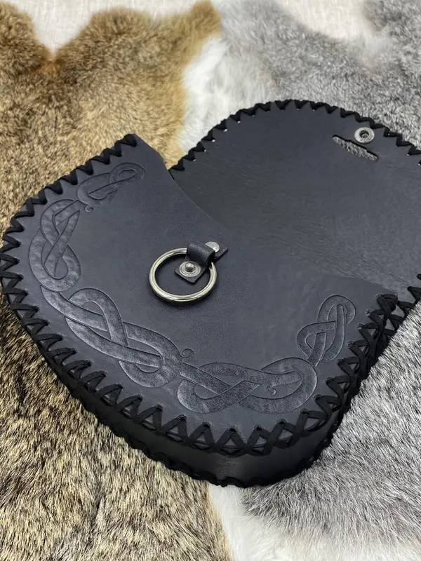 Medieval Style Ethnic Pattern Embossed Belt & Belt Bag Set, Vintage O-ring Decorated Belt & Waist Bag, Fashion Accessories for Cosplay Party, Daily 3