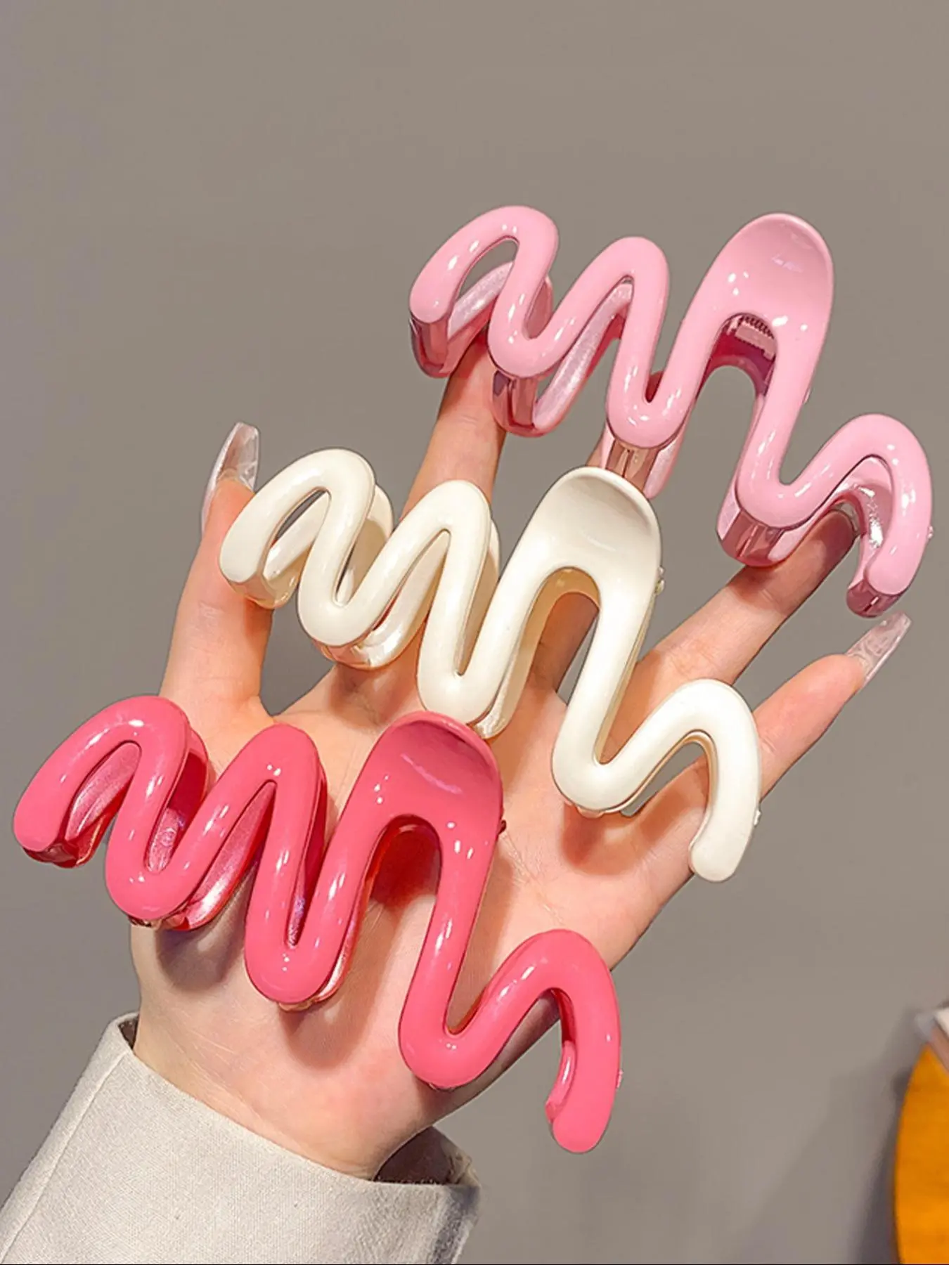 Wave Shaped Hair Claws, Casual and Versatile Hair Accessories for Women, Minimalist Headwear Suitable for Thick Hair
