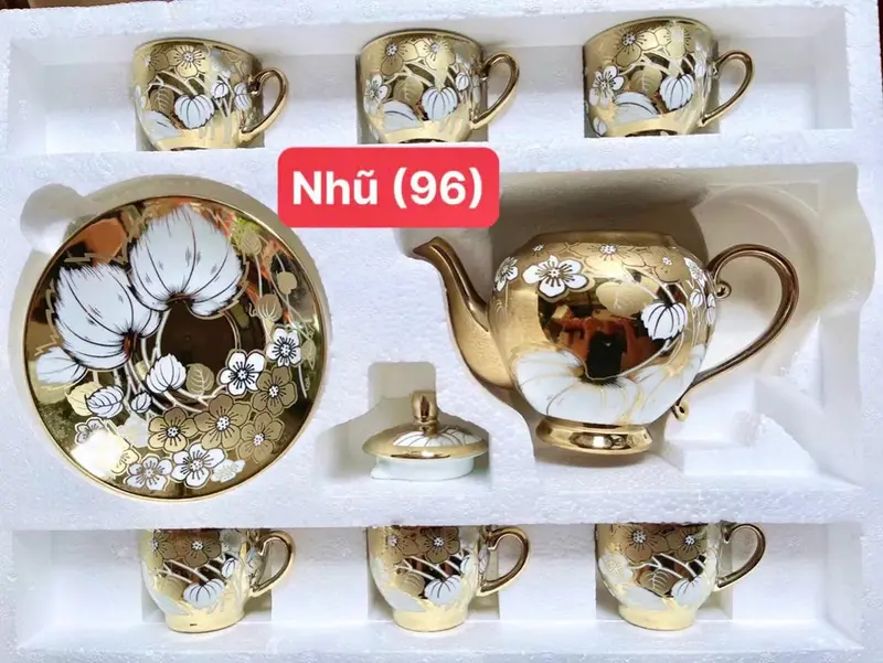 Bộ Tách Trà Nhũ Vàng Gốm Sứ Cao Cấp ( Gồm : 1 Ấm , 6 Ly, 7 Đế Sứ ) 4