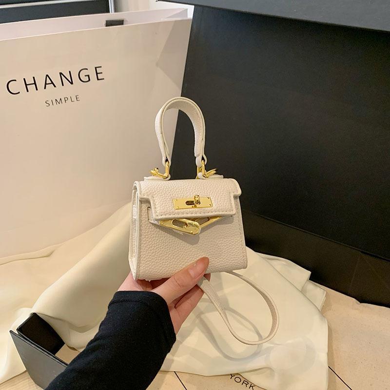 Product Introduction of Túi Xách Nữ Khóa Pu Hàn Quốc Đa Năng Cầm Tay Đeo Vai Bag  Nhung Da 6