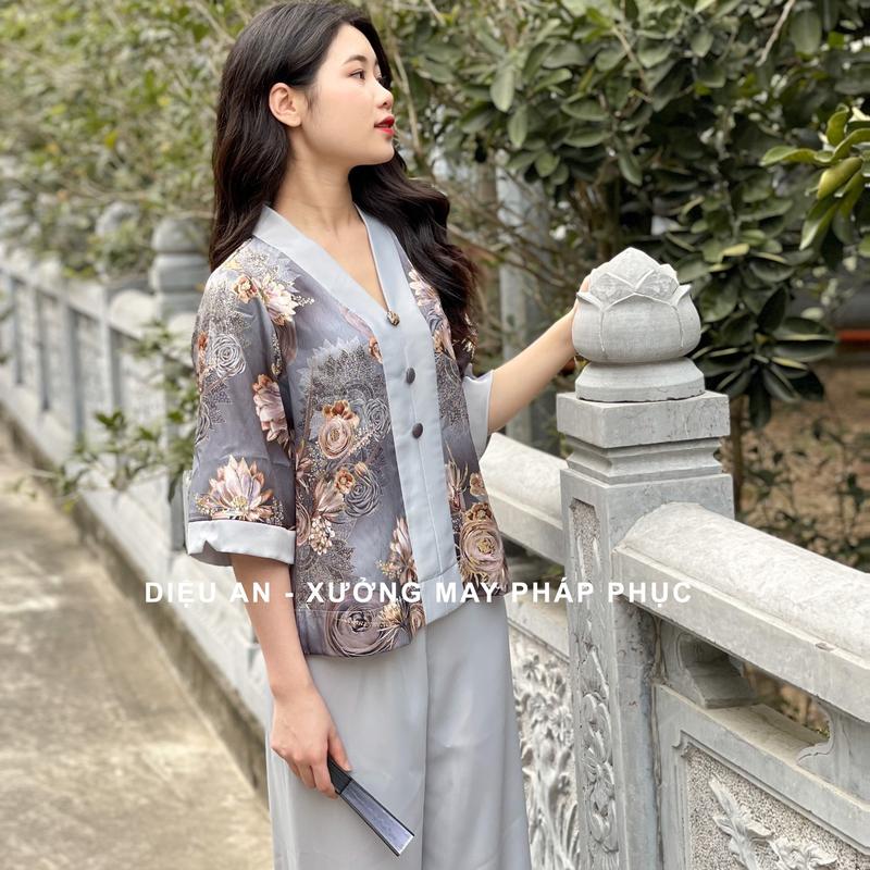Set Lụa Đi Chùa Cao Cấp Màu Xám Đậm 2