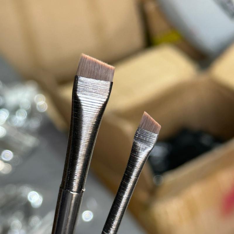 Bộ 2 cọ vát kẻ chân mày, đuôi mắt