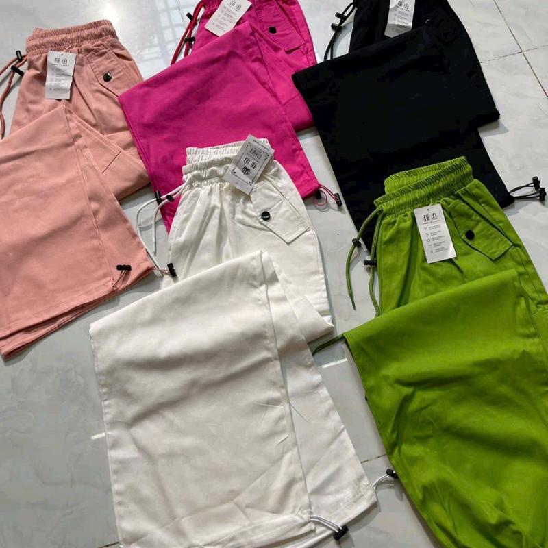 Quần kaki ống rộng túi hộp nữ lưng thun có dây rút Women Ong Pants Nhung suông 6