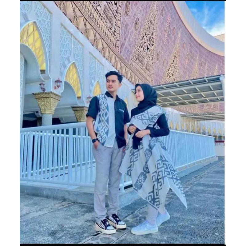 Dress Couple Tenun Lancip WASTRA ASTANAPrewedding Kondangan Polka Dot Setrip Panjang Wanita Setelan  Pasangan 0