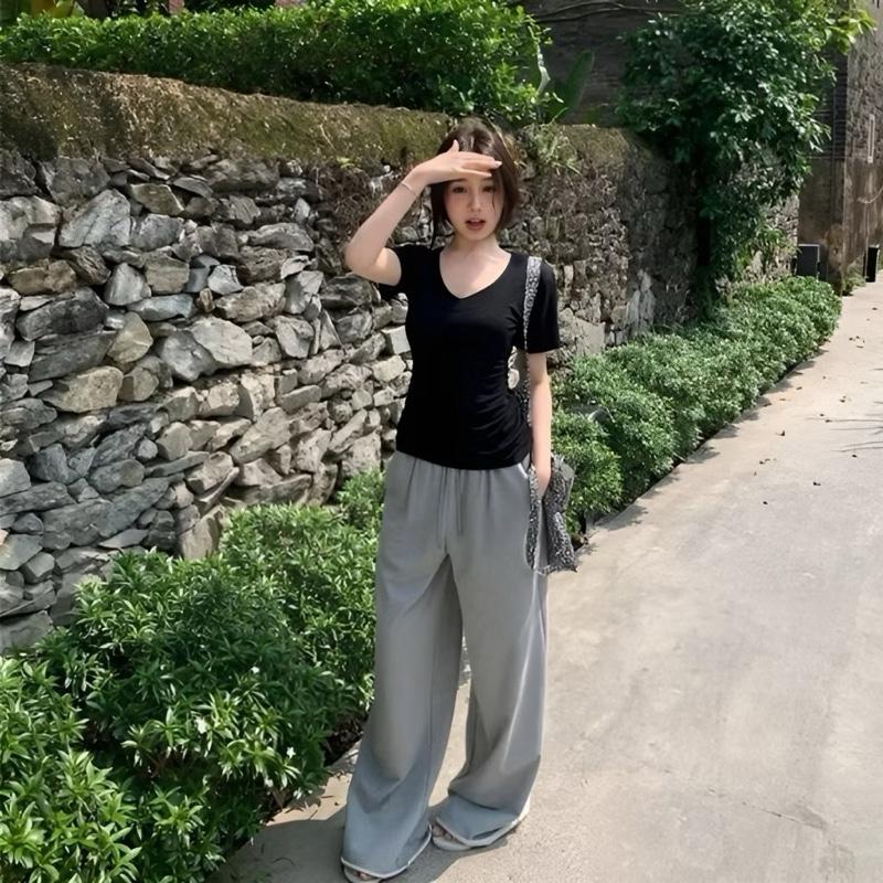 ￼Áo Thun Nữ Tay Ngắn Kiểu Cổ Tim TRANGCLOTHINGG Phong Cách Basic A51145 - 2 CHẤT VẢI CAO CẤP 7