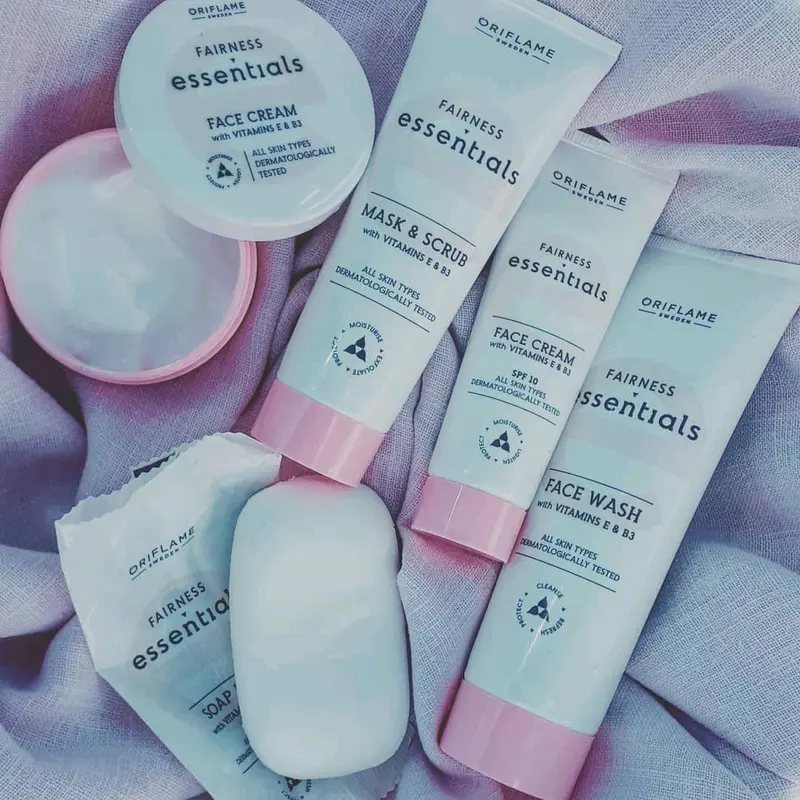 Glow Essentials Face Wash/Face Cream/Mask&Scrub with Vitamins E & B3 0