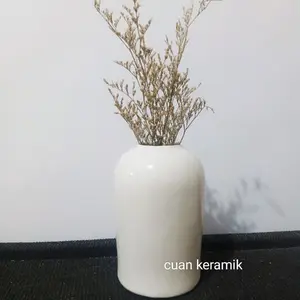 VAS BUNGA KERAMIK CASSAVA