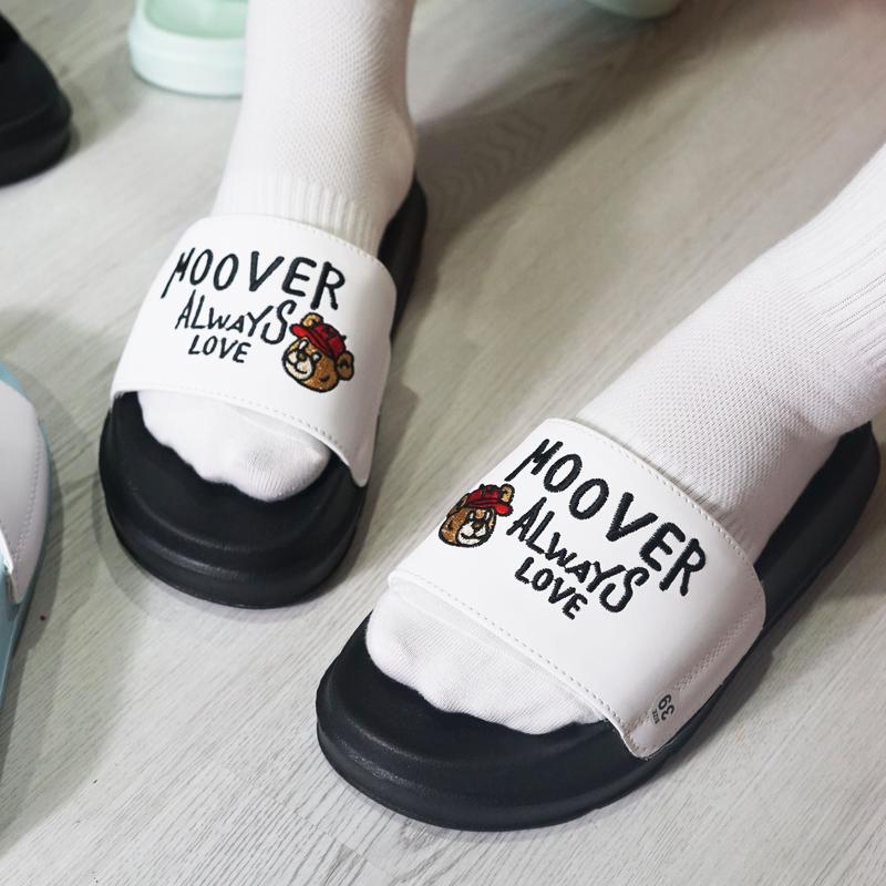 Dép quai ngang Moover Unisex Slipper Cá Tính MOOVER ALWAYS LOVE BEAR Mùa hè DéP Nam Đế Bằng Cao Su Dép Lê vừa szie 37
