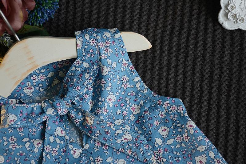 Product Introduction of Summer Children Sleeveless Bow Vest+shorts Floral Two-piece Suit 7
