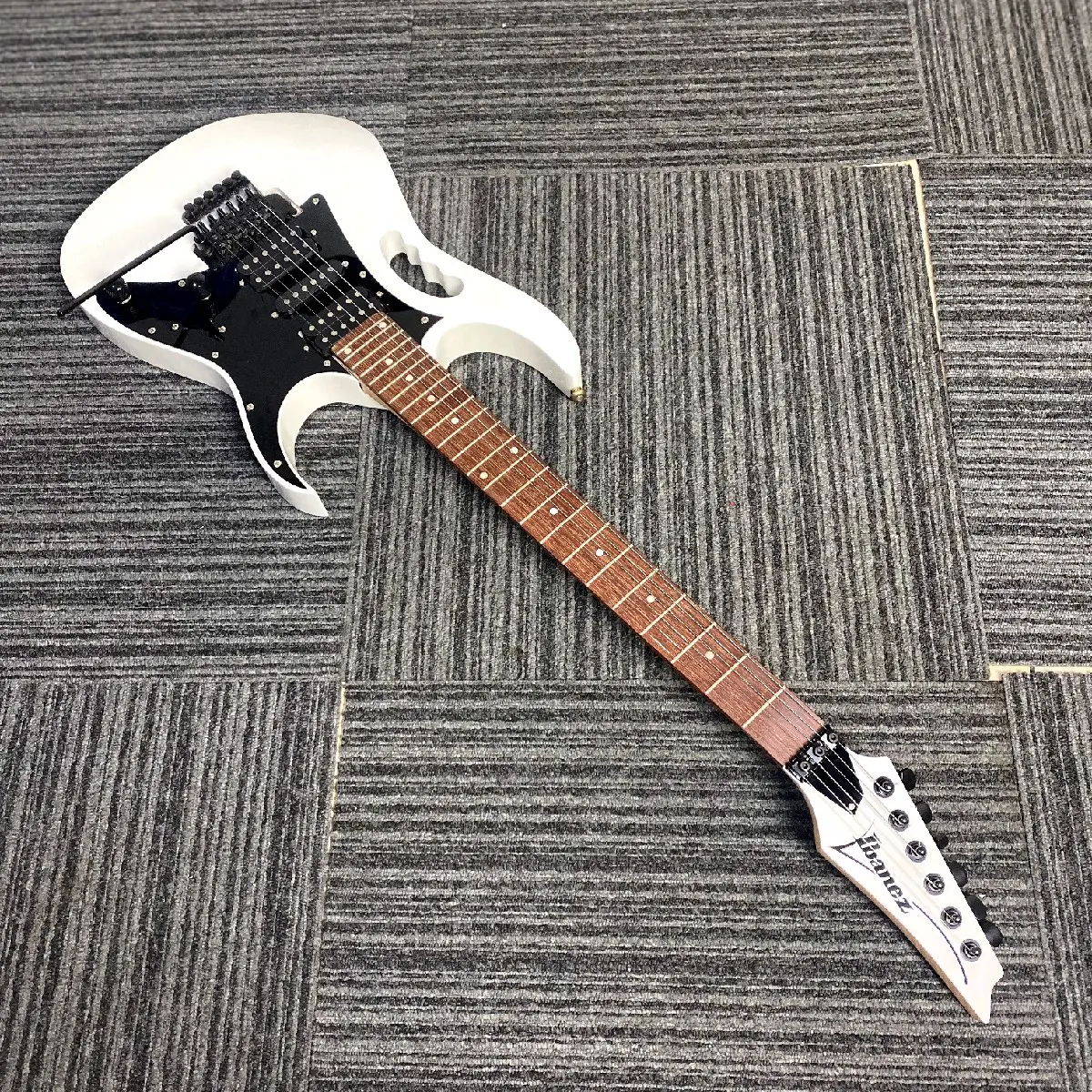 Gitar Elektrik Listrik Ibanez Jem Flower Up Down Custom Senar 6 Neck Mapel / Rosewood