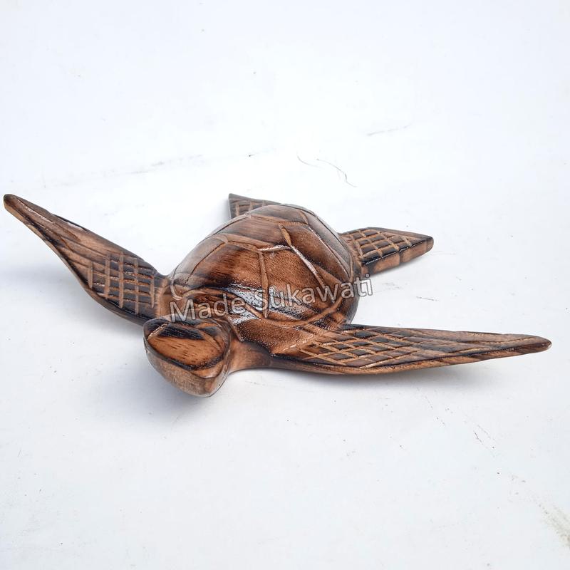 Hiasan kura kura penyu terbang kerajinan kayu handmade bali 3