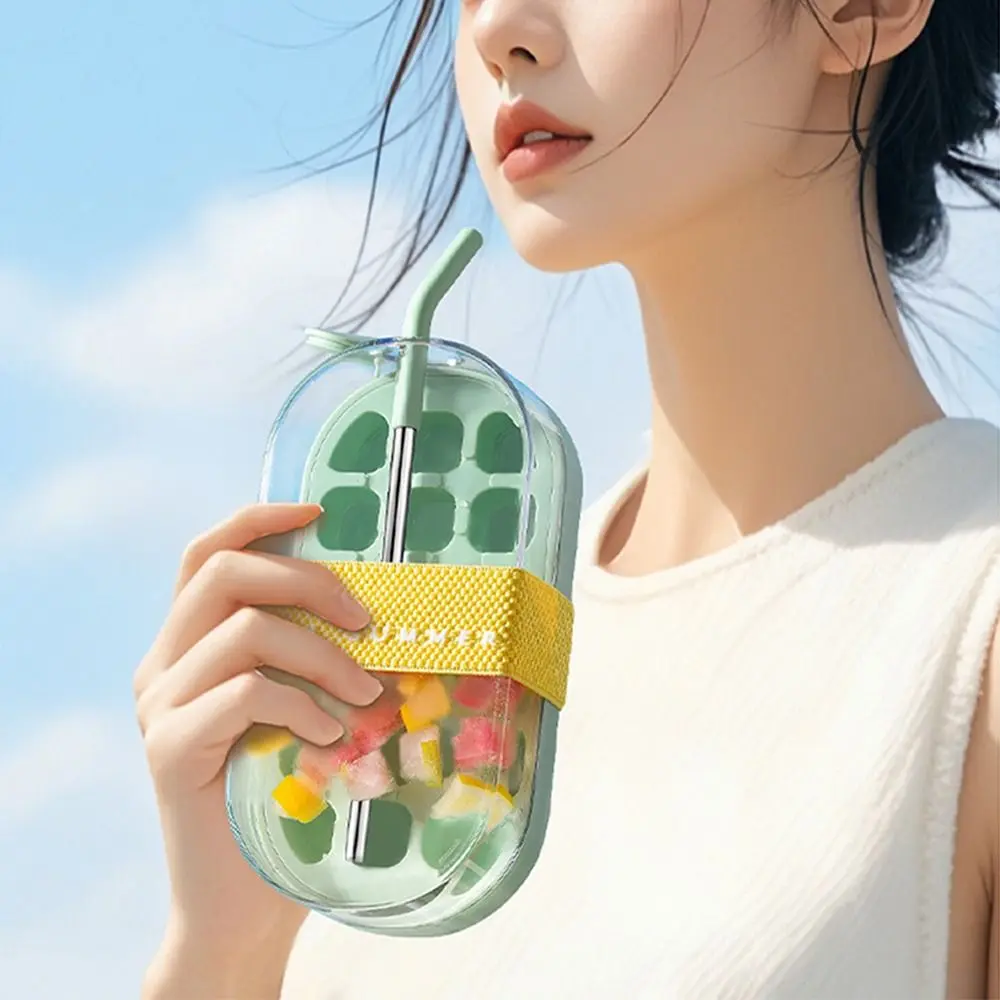 Easy To Clean 2 in 1 Ice Cube Water Bottle Silicone Reusable Ice Cube Molds Creative 18 Grids Ice Cube Kettle Kitchen Tools