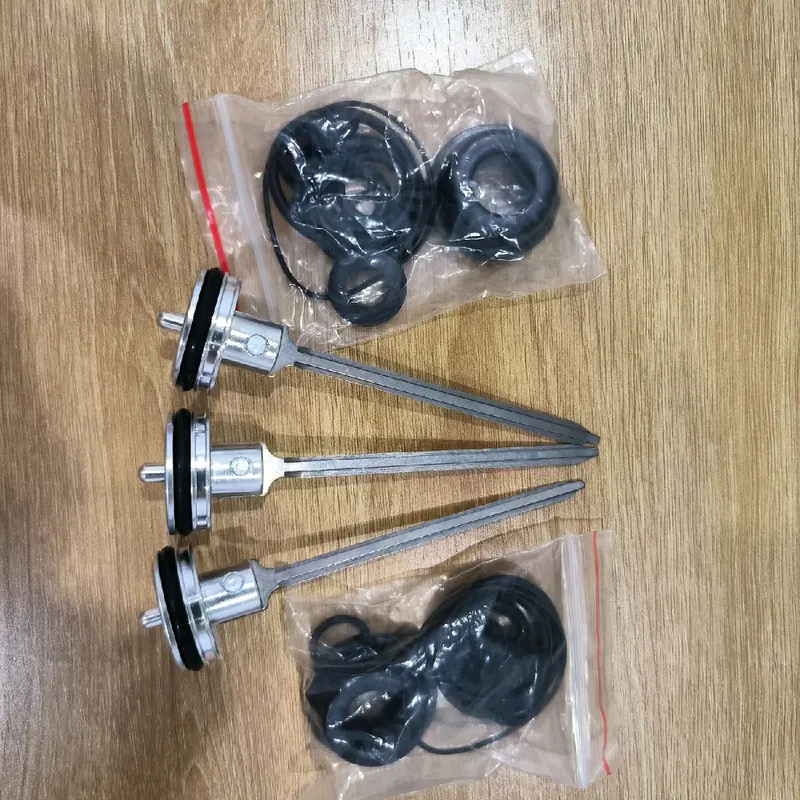combo 3 lưỡi gà và 2 bộ gioăng cao su, phớt linh kiện máy bắn đinh f30 2