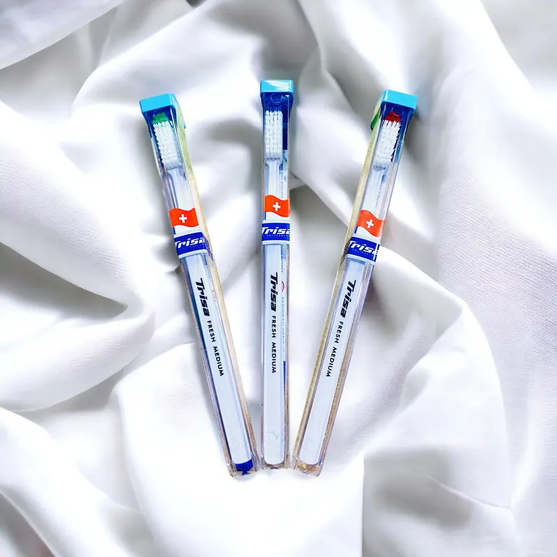 Combo 4 Bàn Chải Đánh Răng Trisa Fresh 4