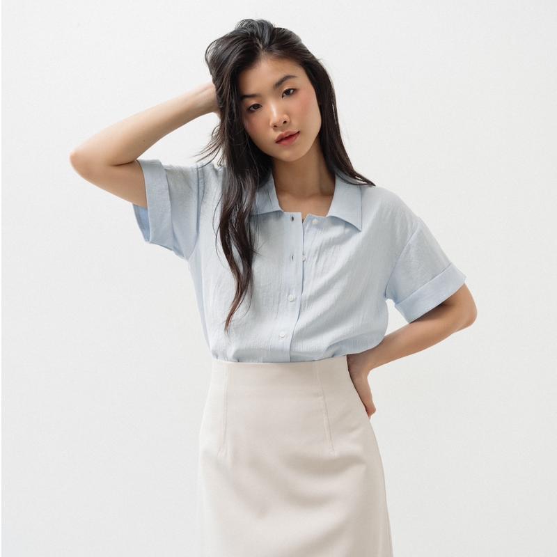 Thekat.shop - Sơ mi tay ngắn cổ lá form dáng vừa thoải mái, trẻ trung chất liệu vải linen pha nhẹ mát, dễ giặt ủi
